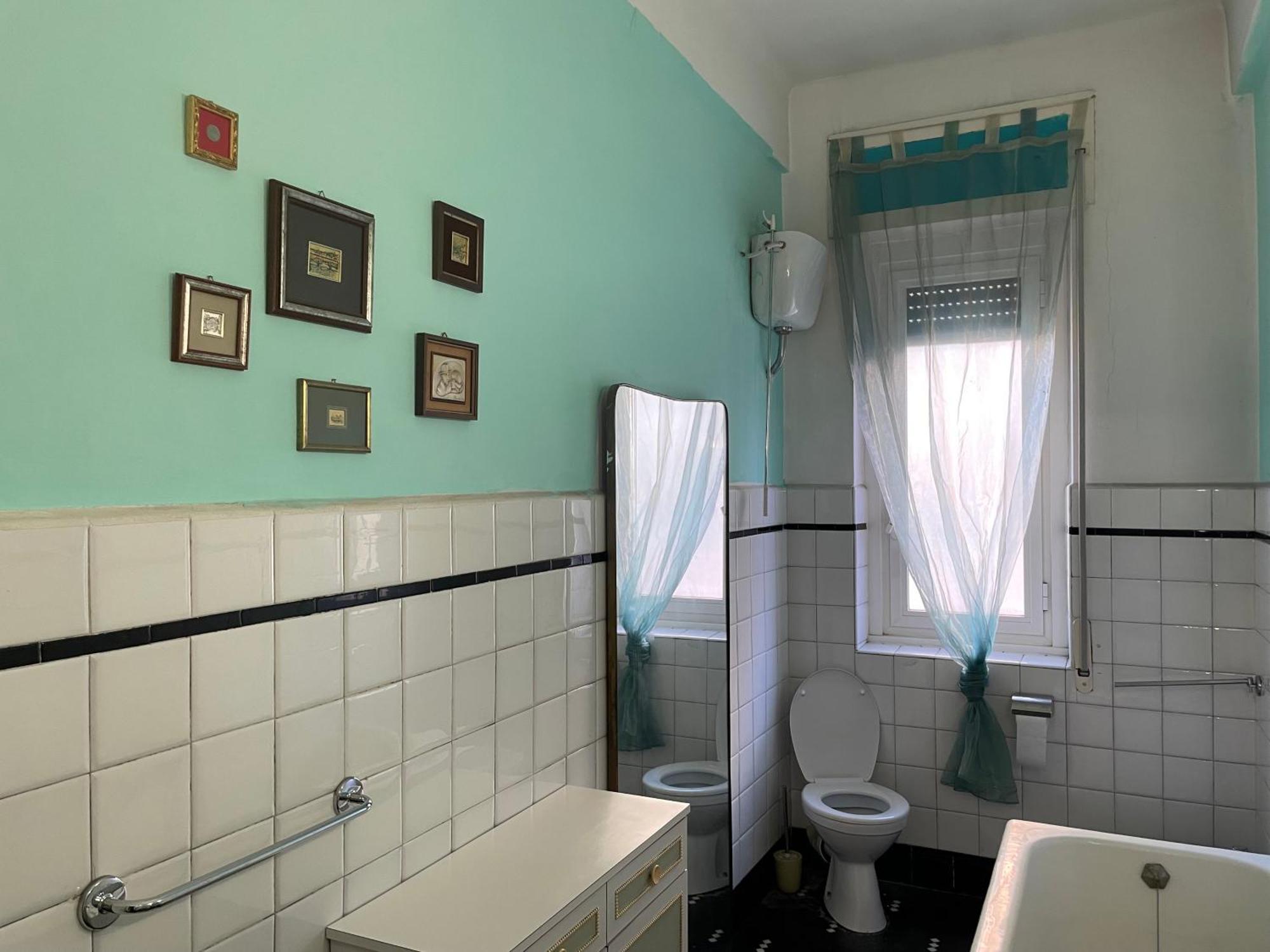 Gastaldi Rooms - Old Style Genoa Bagian luar foto