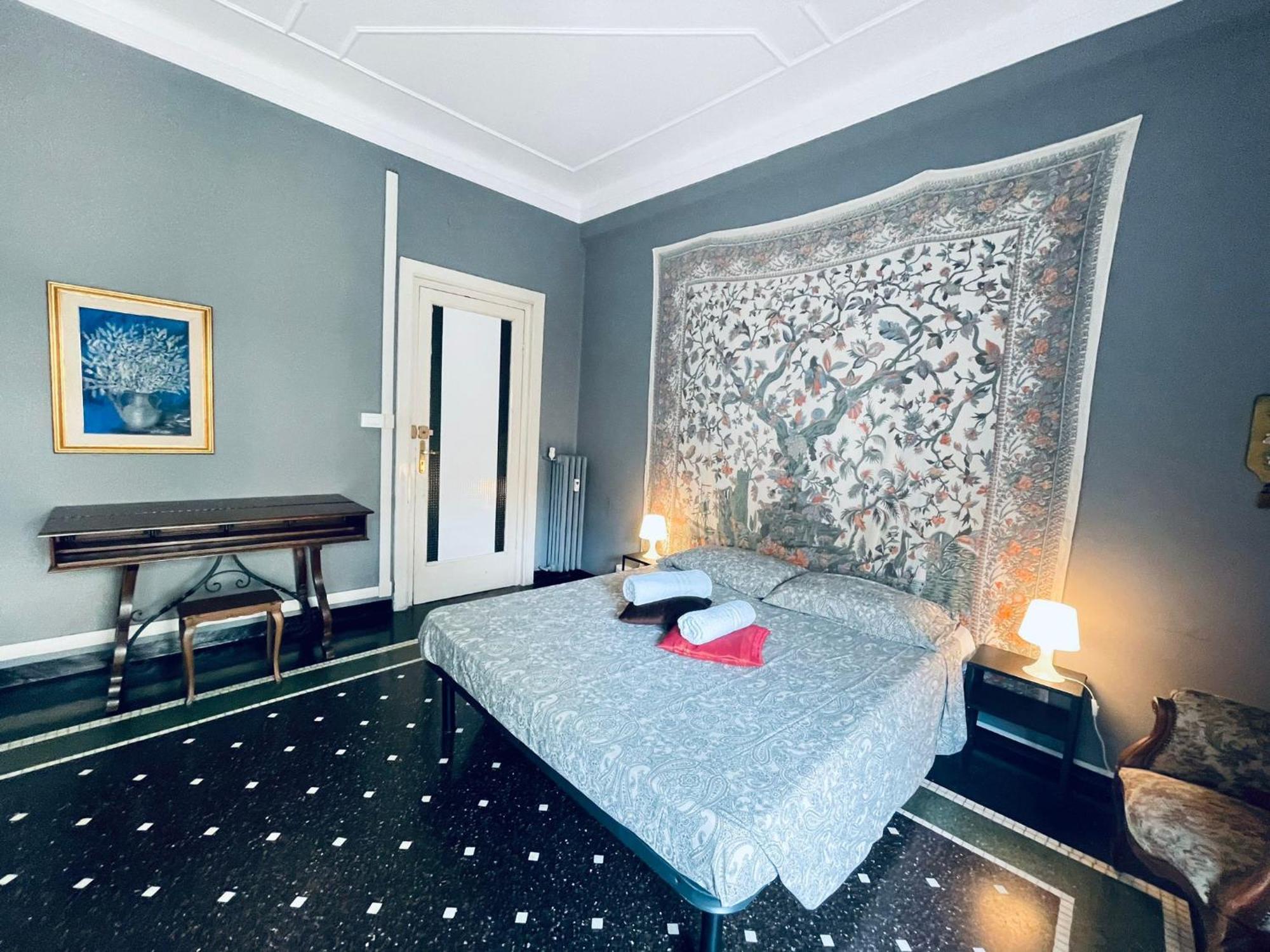 Gastaldi Rooms - Old Style Genoa Bagian luar foto
