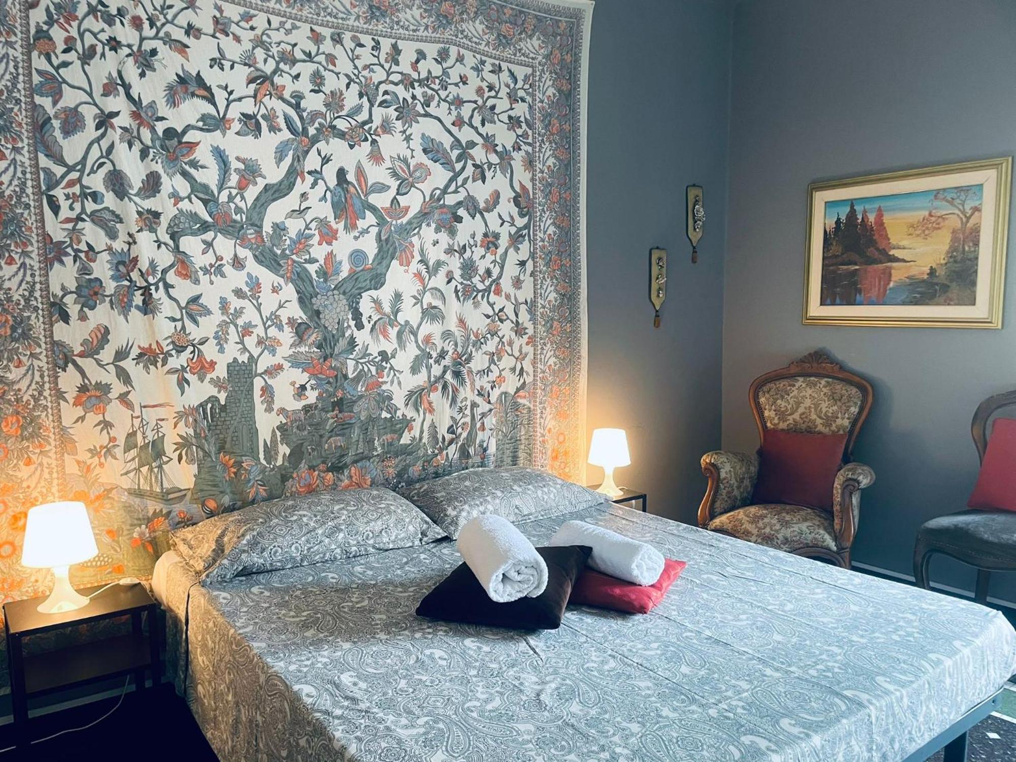 Gastaldi Rooms - Old Style Genoa Bagian luar foto
