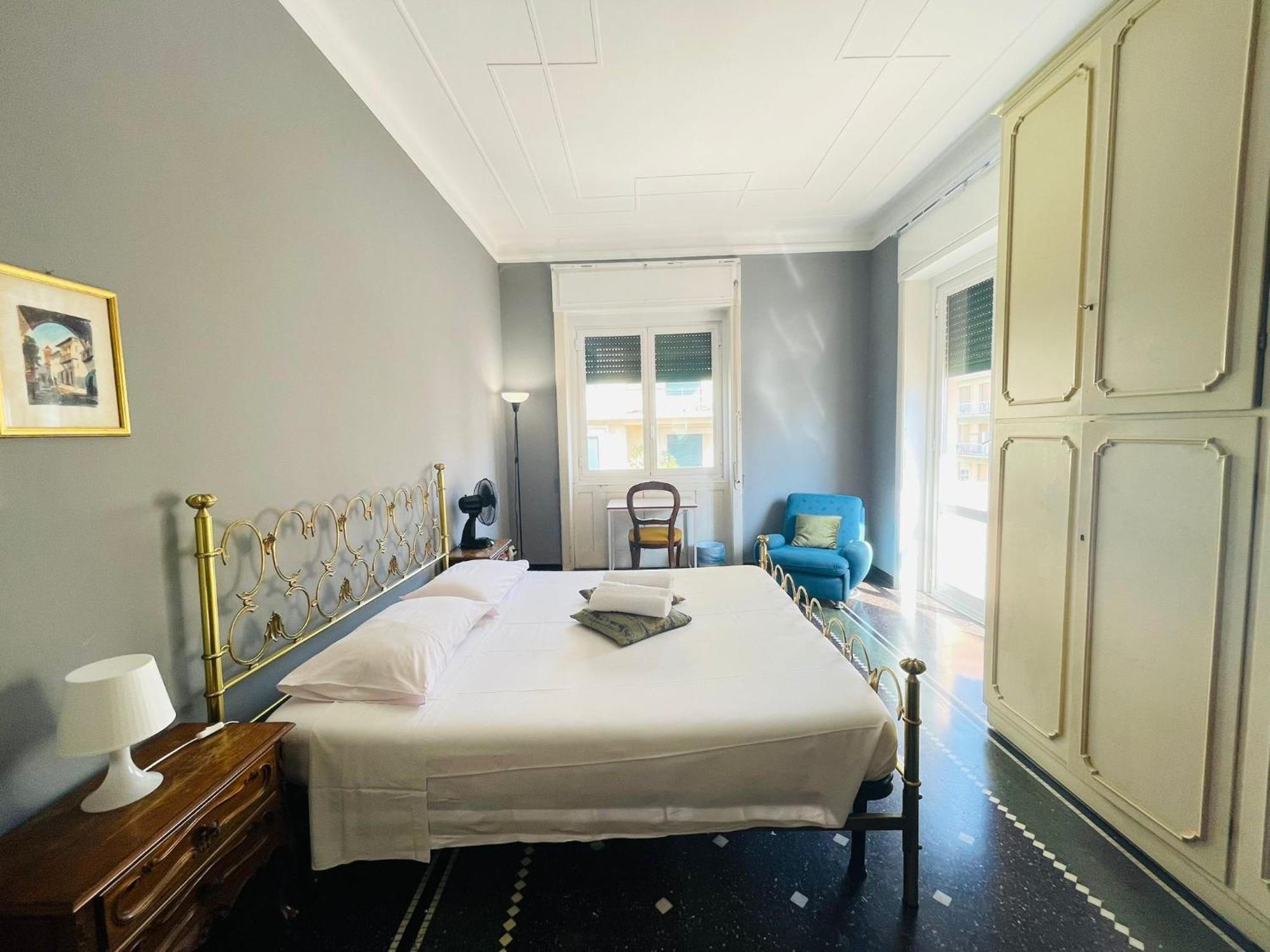 Gastaldi Rooms - Old Style Genoa Bagian luar foto